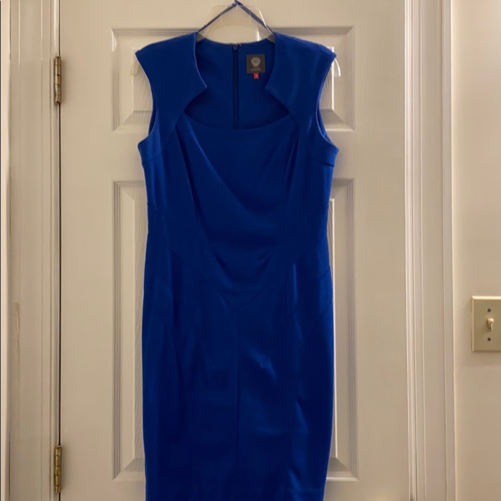 Very striking fitted Vince Camino Blue dress